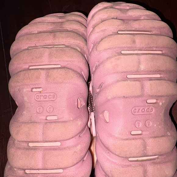CROCS Women Light Pink Water Shoes - Picture 5 of 5